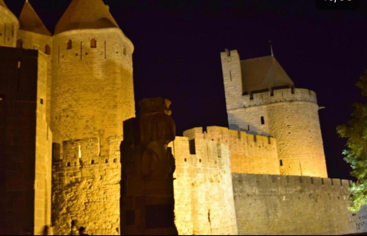 Le Carre Gambetta Apartamento Carcassonne Exterior foto